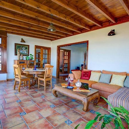 Casa Acequia Villa Tinajo Exterior photo
