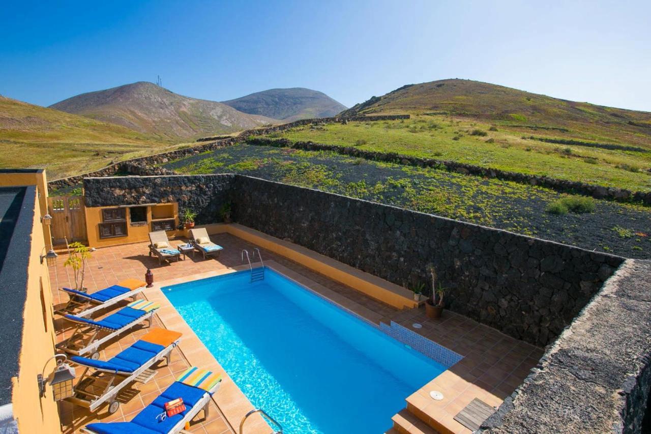 Casa Acequia Villa Tinajo Exterior photo